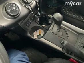 фото Toyota RAV4 2010 года с пробегом за 7700000 тенге в undefined - фото 3