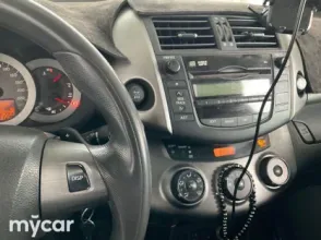 фото Toyota RAV4 2010 года с пробегом за 7700000 тенге в undefined - фото 2