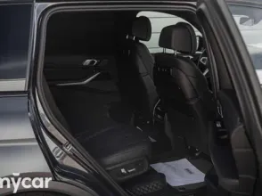 фото BMW X7 2021 года с пробегом за 48000000 тенге в undefined - фото 3