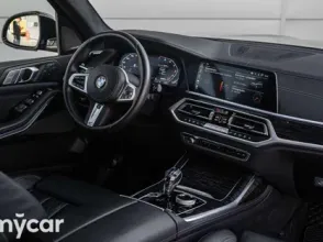 фото BMW X7 2021 года с пробегом за 48000000 тенге в undefined - фото 4