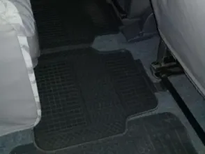 фото Mitsubishi Space Gear 1997 года с пробегом за 3900000 тенге в undefined - фото 4