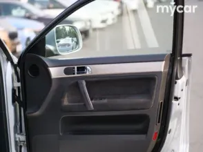 фото Volkswagen Touareg 2008 года с пробегом за 5350000 тенге в undefined - фото 2