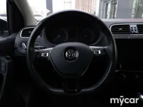 фото Volkswagen Polo 2017 года с пробегом за 5550000 тенге в undefined - фото 2