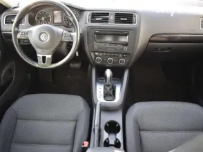 фото Volkswagen Jetta 2014 года с пробегом за 4690000 тенге в undefined - фото 4