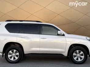 фото Toyota Land Cruiser Prado 2016 года с пробегом за 17860000 тенге в undefined - фото 2