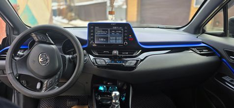 фото Toyota C-HR 2020 года с пробегом за 10750000 тенге в undefined - фото 3