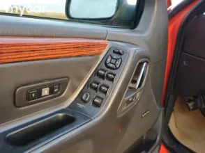 фото Jeep Grand Cherokee 2000 года с пробегом за 7000000 тенге в undefined - фото 4