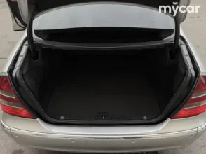 фото Mercedes-Benz E-Класс 2003 года с пробегом за 5300000 тенге в undefined - фото 4