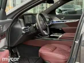 фото BMW 7 серия 2025 года с пробегом за 95100000 тенге в undefined - фото 2