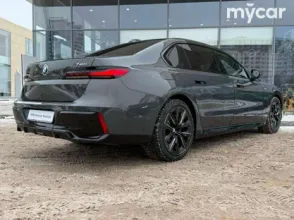 фото BMW 7 серия 2025 года с пробегом за 95100000 тенге в undefined - фото 4