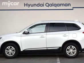 фото Mitsubishi Outlander 2018 года с пробегом за 7890000 тенге в undefined - фото 3
