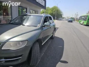 фото Volkswagen Touareg 2007 года с пробегом за 6000000 тенге в undefined - фото 3