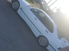 фото BMW 3 серия 1991 года с пробегом за 1400000 тенге в undefined - фото 1