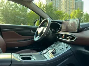 фото Hyundai Santa Fe 2023 года с пробегом за 18900000 тенге в undefined - фото 2