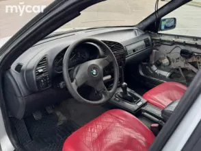 фото BMW 3 серия 1991 года с пробегом за 1200000 тенге в undefined - фото 3