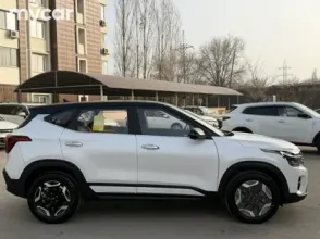 фото Kia Seltos 2025 года с пробегом за 11000000 тенге в undefined - фото 4
