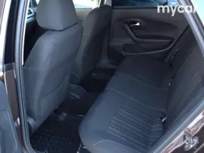 фото Volkswagen Polo 2016 года с пробегом за 5990000 тенге в undefined - фото 2