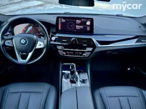 фото BMW 5 серия 2021 года с пробегом за 23157895 тенге в undefined - фото 3