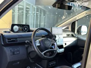 фото Hyundai Staria 2023 года с пробегом за 20970000 тенге в undefined - фото 3