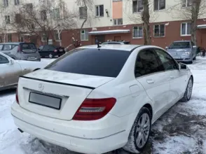 фото Mercedes-Benz C-Класс 2011 года с пробегом за 6500000 тенге в undefined - фото 2