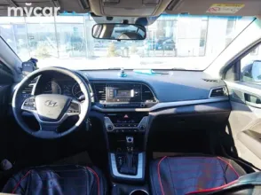 фото Hyundai Elantra 2018 года с пробегом за 7600000 тенге в undefined - фото 3