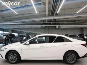 фото Hyundai Elantra 2023 года с пробегом за 9700000 тенге в undefined - фото 2