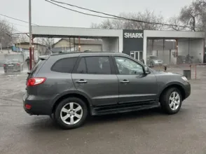 фото Hyundai Santa Fe 2009 года с пробегом за 6800000 тенге в undefined - фото 4