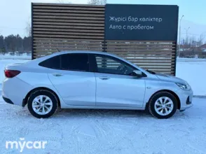 фото Chevrolet Onix 2023 года с пробегом за 6050000 тенге в undefined - фото 4