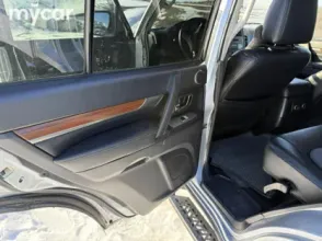 фото Mitsubishi Pajero 2007 года с пробегом за 9200000 тенге в undefined - фото 4