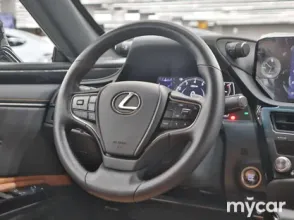 фото Lexus ES 2025 года с пробегом за 28500000 тенге в undefined - фото 3