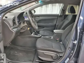 фото Hyundai Elantra 2018 года с пробегом за 8000000 тенге в undefined - фото 2