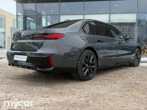 фото BMW 7 серия 2025 года с пробегом за 103100000 тенге в undefined - фото 4
