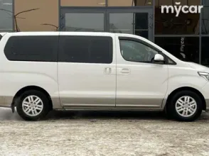фото Hyundai H-1 2018 года с пробегом за 14700000 тенге в undefined - фото 2