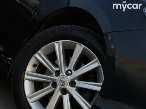 фото Toyota Camry 2012 года с пробегом за 9000000 тенге в undefined - фото 4