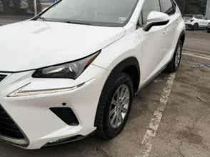 фото Lexus NX 2016 года с пробегом за 14100000 тенге в undefined - фото 2