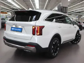 фото Kia Sorento 2024 года с пробегом за 23160000 тенге в undefined - фото 4