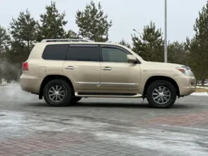 фото Lexus LX 2008 года с пробегом за 15000000 тенге в undefined - фото 2