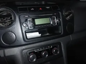 фото Volkswagen Amarok 2011 года с пробегом за 9000000 тенге в undefined - фото 2