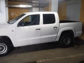 фото Volkswagen Amarok 2011 года с пробегом за 9000000 тенге в undefined - фото 3
