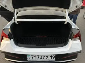 фото Hyundai Elantra 2024 года с пробегом за 12000000 тенге в undefined - фото 2