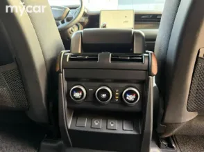 фото Land Rover Defender 2024 года с пробегом за 68500000 тенге в undefined - фото 2