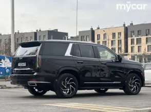 фото Cadillac Escalade 2021 года с пробегом за 40000000 тенге в undefined - фото 2