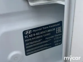 фото Hyundai Elantra 2024 года с пробегом за 10500000 тенге в undefined - фото 3