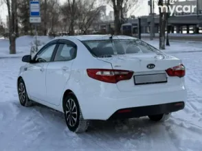 фото Kia Rio 2014 года с пробегом за 3900000 тенге в undefined - фото 4