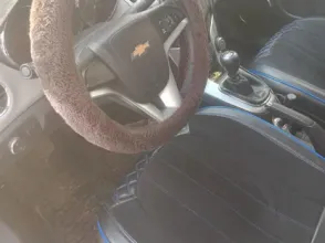 фото Chevrolet Cruze 2013 года с пробегом за 3800000 тенге в undefined - фото 2