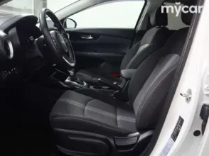 фото Kia Cerato 2021 года с пробегом за 9000000 тенге в undefined - фото 3