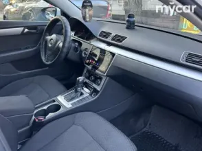 фото Volkswagen Passat 2013 года с пробегом за 5500000 тенге в undefined - фото 3