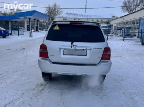 фото Toyota Highlander 2002 года с пробегом за 7000000 тенге в undefined - фото 3