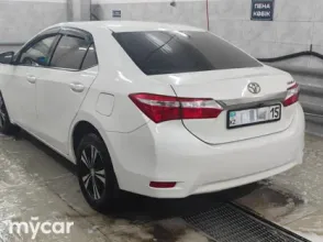 фото Toyota Corolla 2017 года с пробегом за 8000000 тенге в undefined - фото 4
