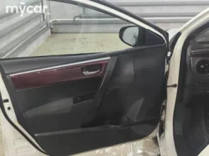 фото Toyota Corolla 2017 года с пробегом за 8000000 тенге в undefined - фото 3